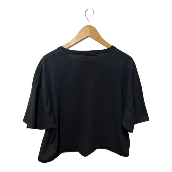 FASHION NOVA BLACK GRAPHIC ROSE CROP SS TEE - Picture 8 of 15